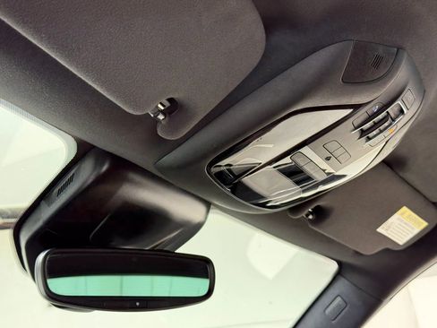 Used 2023 Maserati Levante GT image 23