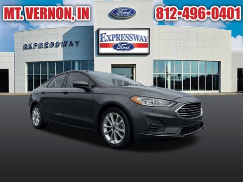 Used 2020 Ford Fusion SE FWD image 3