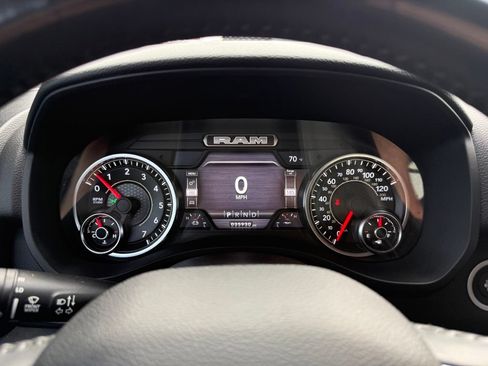 Used 2022 RAM 1500 Big Horn RWD image 23