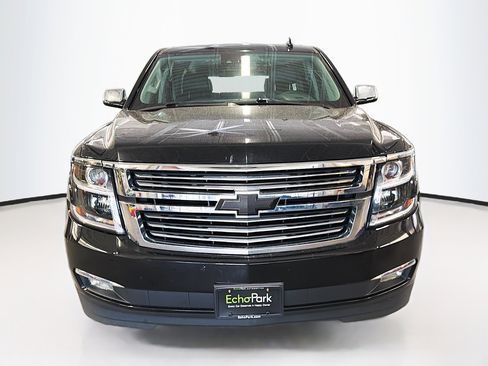 Used 2020 Chevrolet Suburban LT AWD/4WD image 2