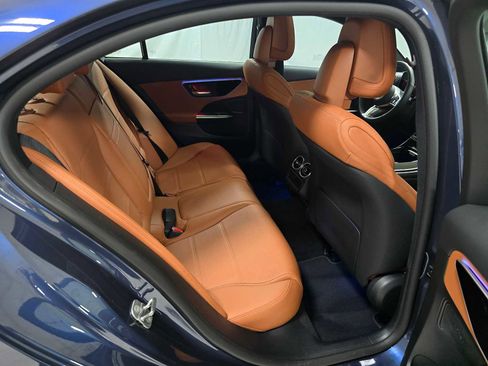 Certified 2025 Mercedes-Benz C 300 4MATIC Sedan image 12