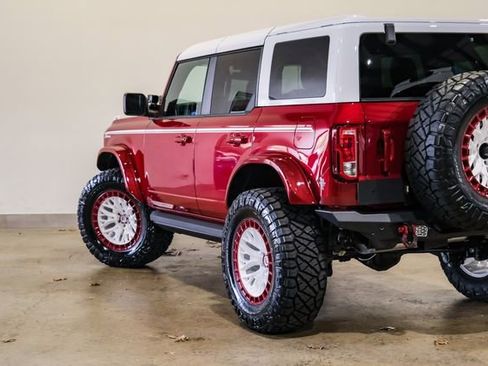 Used 2025 Ford Bronco Heritage Edition AWD/4WD image 41