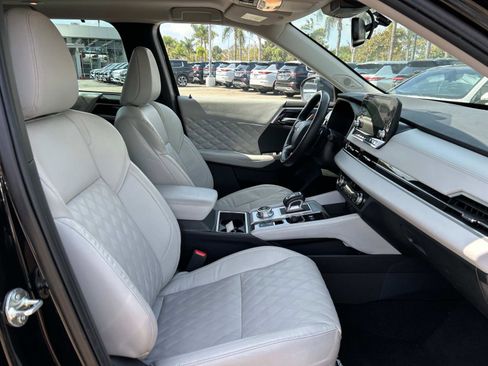 Used 2023 Mitsubishi Outlander SEL image 26