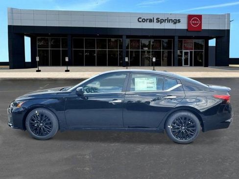 New 2026 Nissan Altima 2.5 SV w/ SV Special Edition Package FWD image 2