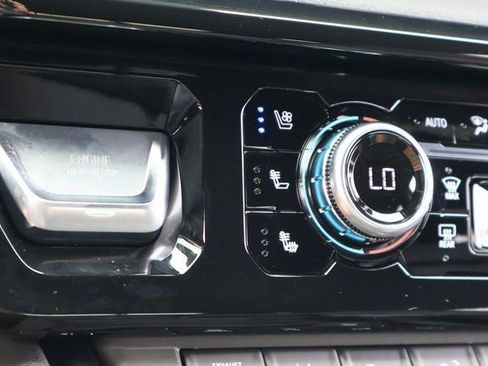 New 2026 GMC Sierra 2500 AT4 w/ AT4 Premium Plus Package AWD/4WD image 27