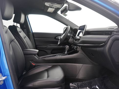 Used 2026 Jeep Compass Limited image 11