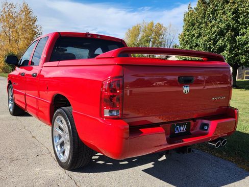 Used 2005 Dodge Ram 1500 Truck 2WD Quad Cab image 15