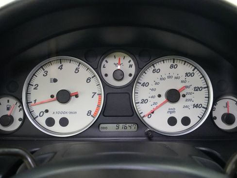Used 2003 MAZDA MX-5 Miata image 31