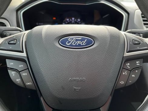 Used 2020 Ford Fusion SE FWD image 6
