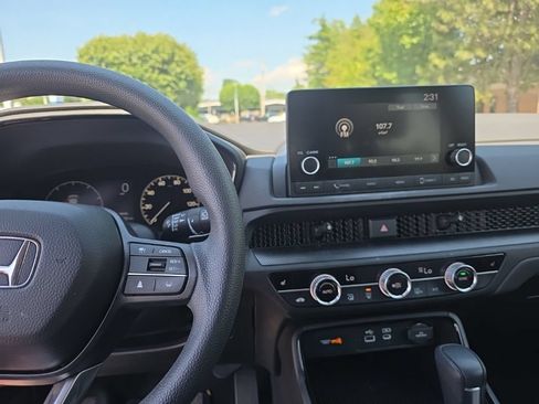Used 2024 Honda CR-V EX image 19