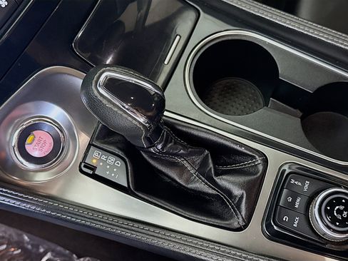 Used 2021 Nissan Maxima 3.5 SV w/ Floor Mat Group FWD image 20