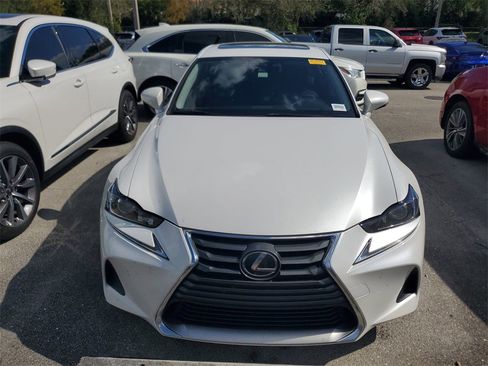 Used 2018 Lexus IS 300 300 image 2