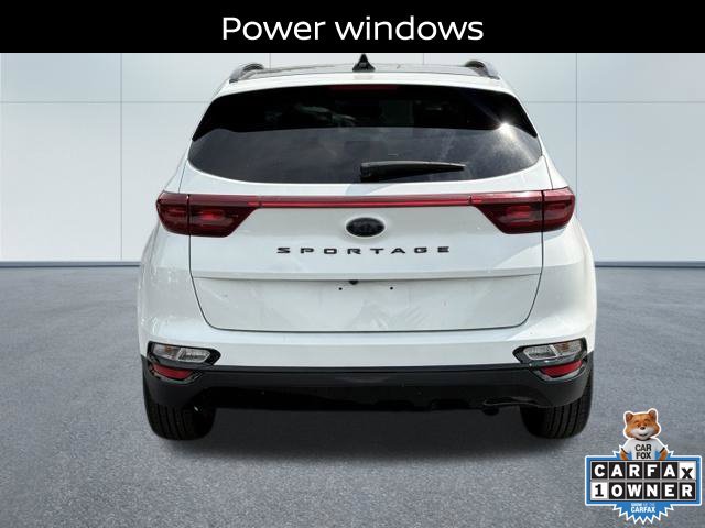Used 2022 Kia Sportage Nightfall Edition FWD image 11