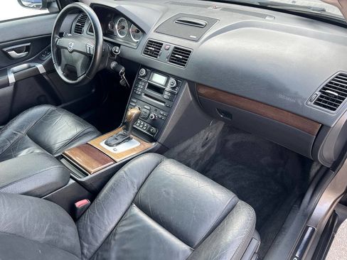 Used 2012 Volvo XC90 3.2 image 21