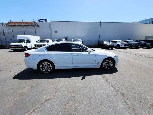 Used 2019 BMW 540i w/ Convenience Package RWD image 9