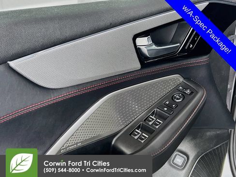 Used 2023 Acura MDX A-Spec AWD/4WD image 12