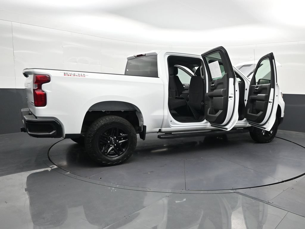 Used 2024 Chevrolet Silverado 1500 Custom Trail Boss AWD/4WD image 33