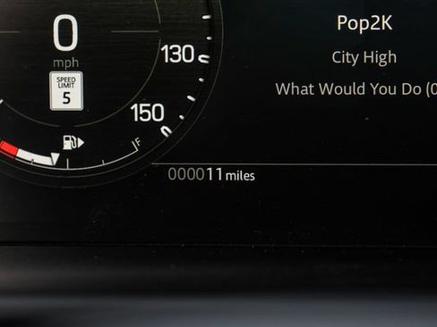 New 2026 Land Rover Defender 110 X AWD/4WD image 23