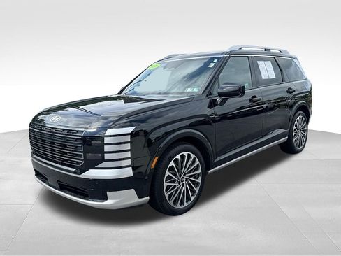 Certified 2026 Hyundai Palisade Calligraphy AWD/4WD image 3