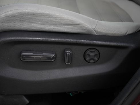 Used 2018 Honda CR-V EX image 26