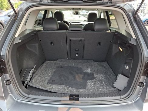 Certified 2022 Volkswagen Taos SEL AWD/4WD image 34