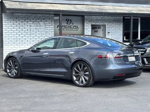 Used 2018 Tesla Model S 75D image 21
