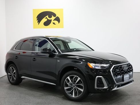 Used 2024 Audi Q5 2.0T Prestige w/ Prestige Package AWD/4WD image 2