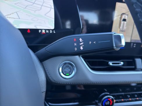 New 2026 Chevrolet Equinox LT w/ Convenience Package II image 19