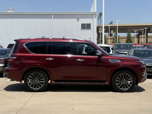 Used 2023 Nissan Armada Platinum w/ Captain's Chairs Package AWD/4WD image 2