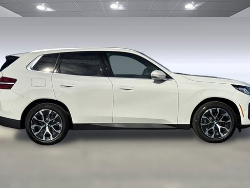 Used 2026 BMW X3 xDrive30 w/ Premium Package image 7