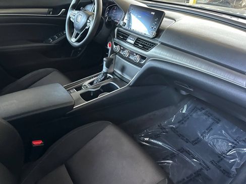 Used 2020 Honda Accord LX image 16