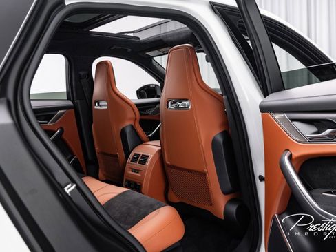 Used 2024 Jaguar F-PACE SVR image 51