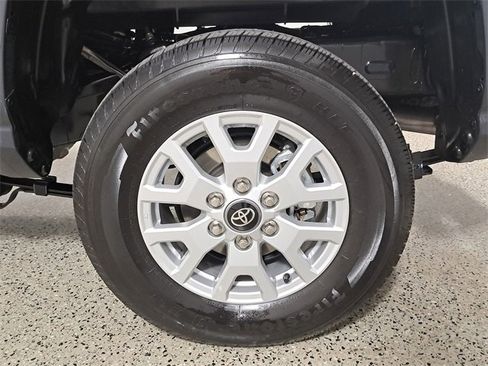 Used 2025 Toyota Tacoma SR image 8