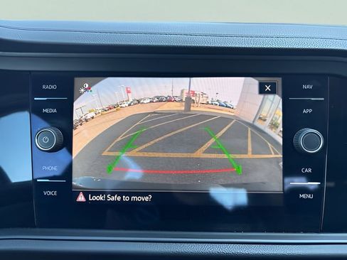 Used 2022 Volkswagen Jetta SEL FWD image 21