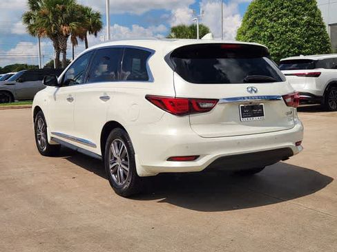 Used 2020 INFINITI QX60 Luxe w/ Essential Package FWD image 4