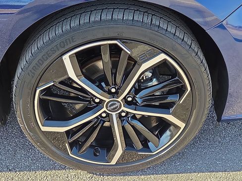 Used 2024 Nissan Altima 2.5 SR FWD image 7