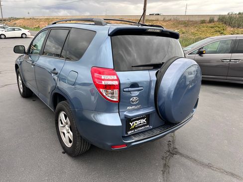 Used 2011 Toyota RAV4 2WD w/ Base L4 Extra Value Pkg image 4