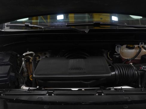 Used 2023 GMC Yukon SLT image 27