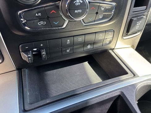 Used 2015 RAM 1500 Big Horn image 26