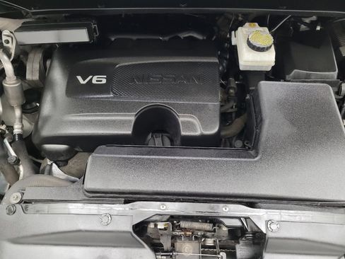 Used 2019 Nissan Pathfinder SV FWD image 30