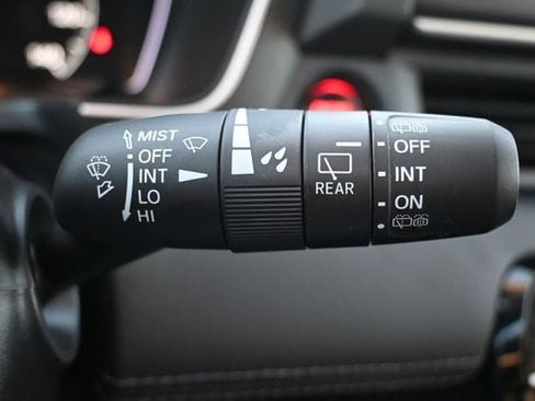 Used 2025 Honda Pilot Touring image 38