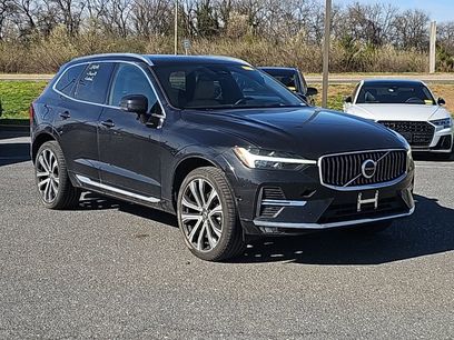 Used 2023 Volvo XC60 B5 Ultimate w/ Climate Package