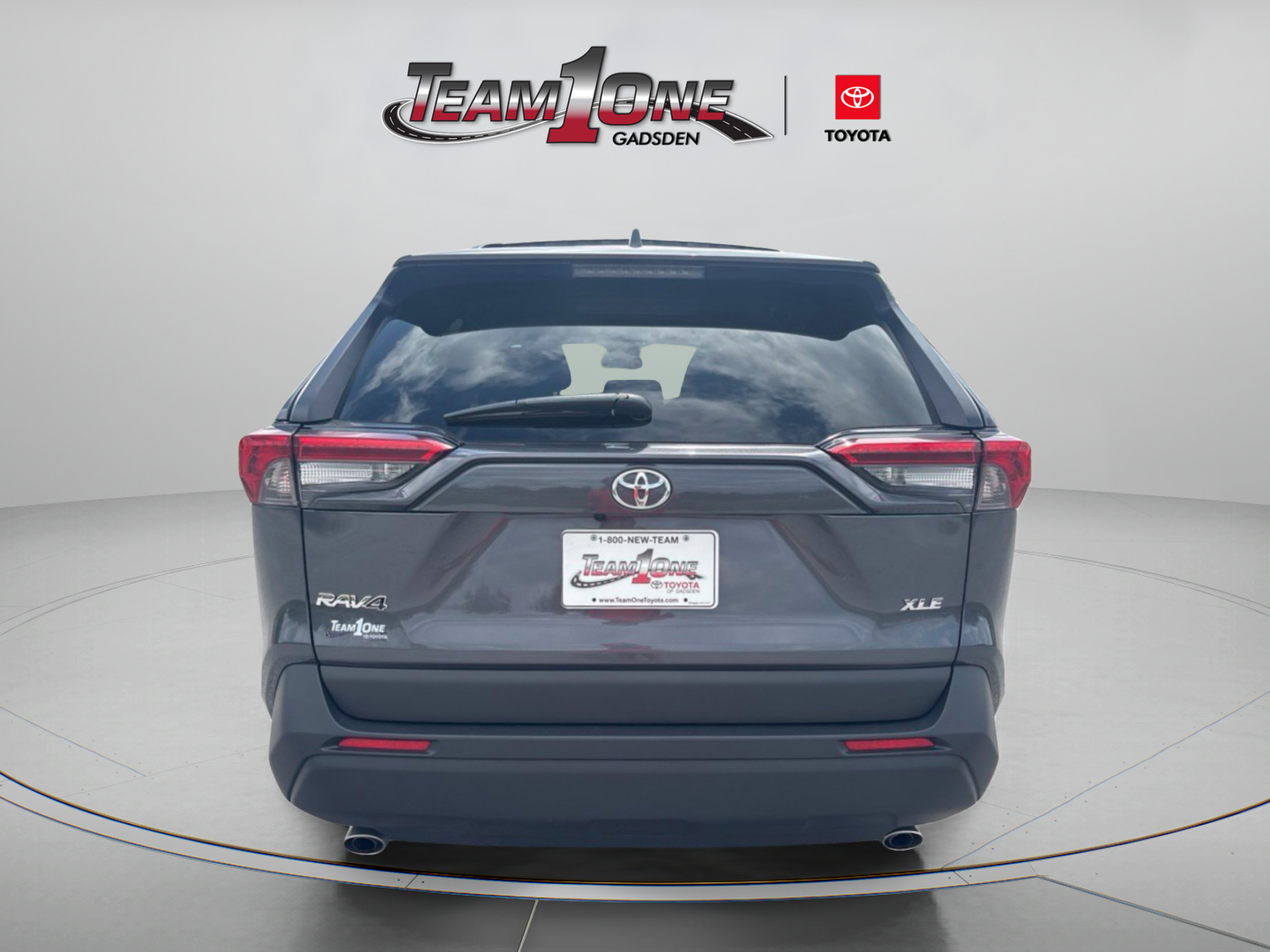 Used 2025 Toyota RAV4 XLE FWD image 6
