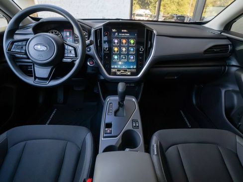 Used 2025 Subaru Crosstrek 2.5i Premium AWD/4WD image 18