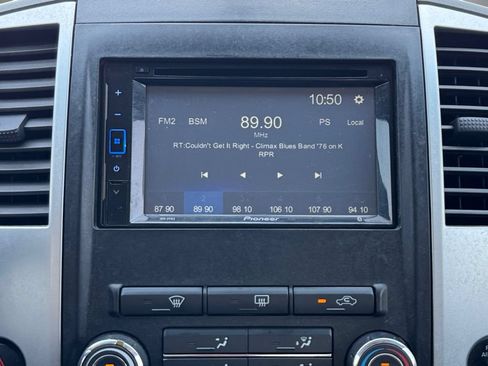 Used 2012 Nissan Frontier SV AWD/4WD image 21