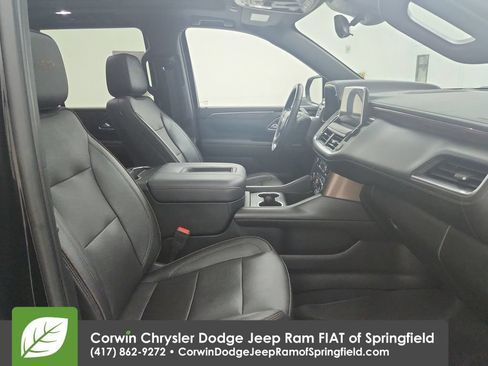 Used 2023 Chevrolet Tahoe High Country AWD/4WD image 32