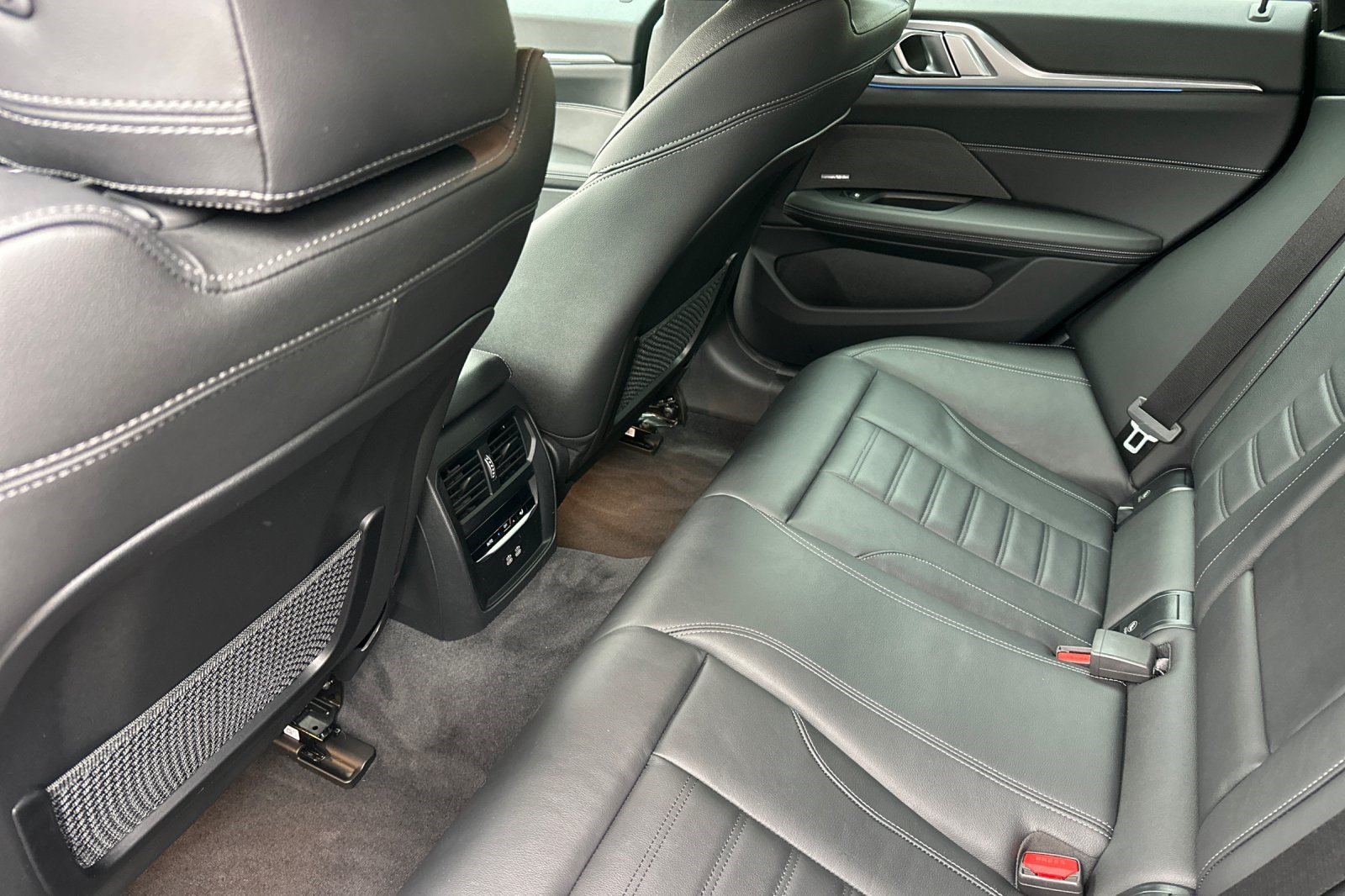 Certified 2023 BMW i4 eDrive40 w/ Premium Package RWD image 15