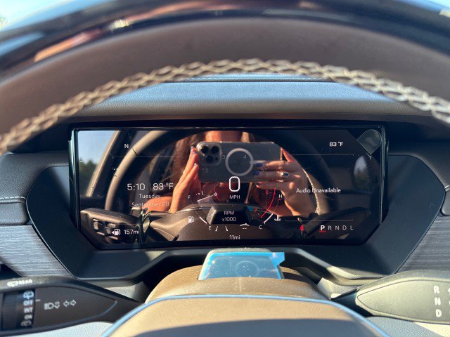 New 2027 GMC Acadia Denali FWD image 34
