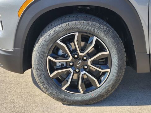 New 2026 Chevrolet TrailBlazer ACTIV w/ Convenience Package FWD image 7