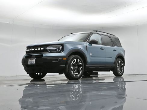 Used 2023 Ford Bronco Sport Outer Banks w/ Tech Package image 50